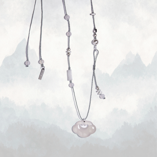 Yun | Braided Ice Chalcedony Cloud Lock Necklace - Metal