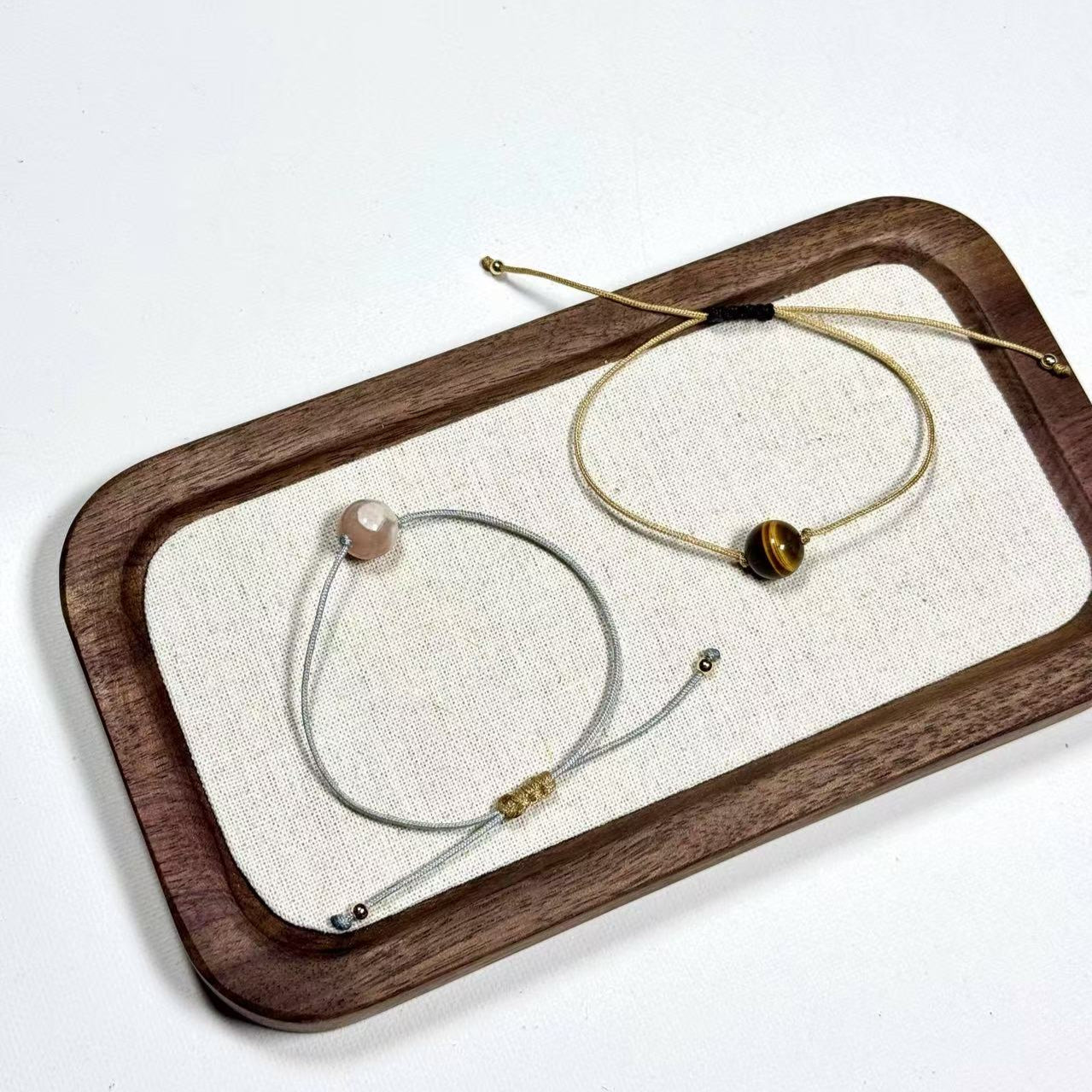 Threads Le Destin | Sakura Agate Cord Bracelet - Bloom