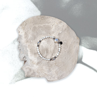 Lunaris Bracelet Mother of Pearl Moonstone