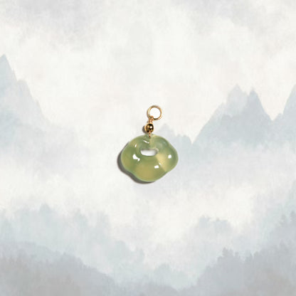 Yun | Jade Chalcedony Mini Cloud Lock Charm - Wood