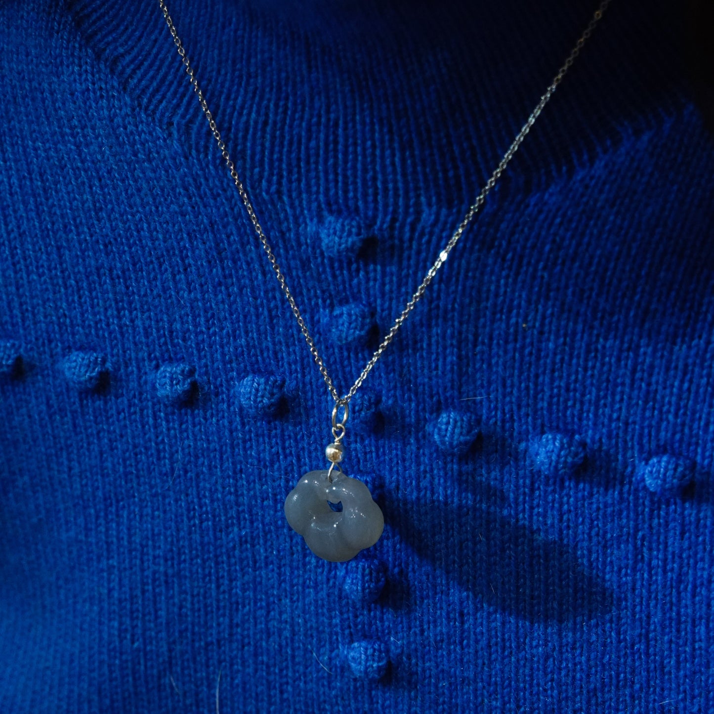 Yun | Gray Chalcedony Mini Cloud Lock Charm - Water