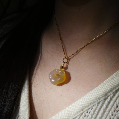 Yun | Honey Chalcedony Mini Cloud Lock Charm - Earth