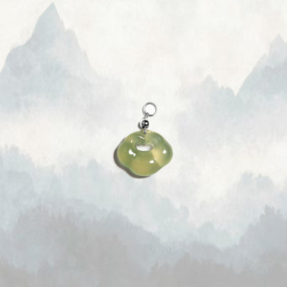 Yun | Jade Chalcedony Mini Cloud Lock Charm - Wood