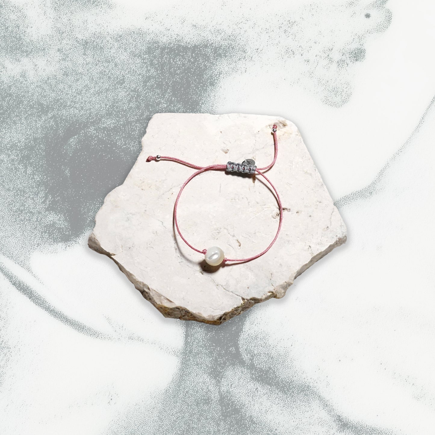 Threads Le Destin | Mother of Pearl Cord Bracelet - Serenity