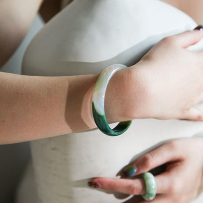 Born Once | "River" - Agate Jade Bangle Classic Round