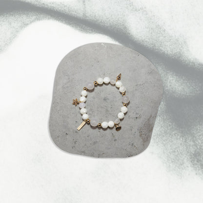 Beachwalk Bracelet - Mother of Pearl White Jade
